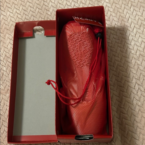 Capezio Ava’s Size 10.5 brand new shoes - Picture 7 of 7